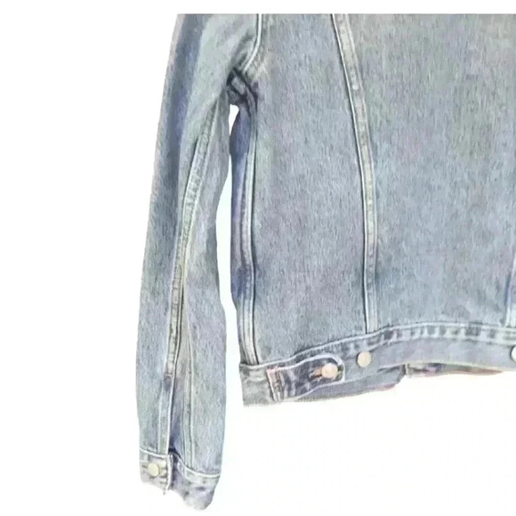 Levis Denim Jacket - Picture 5 of 9